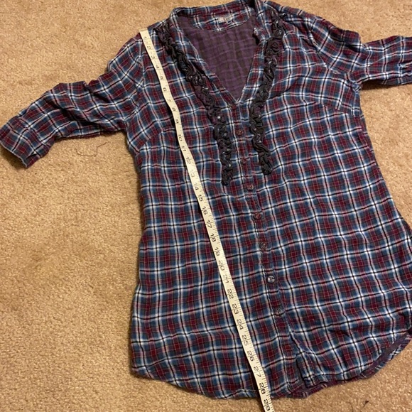 Converse Plaid Button Down Shirt w Ruffle - Picture 6 of 7